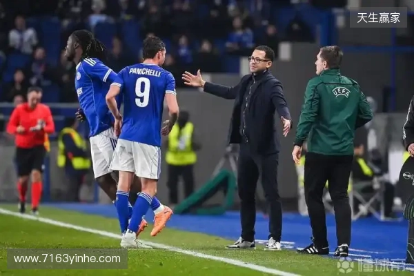 某法甲高层:罗西尼尔本赛季带白堡表现平平,切尔西压力大 某法甲高层:罗西尼尔本赛季带白堡表现平平,切尔西压力大